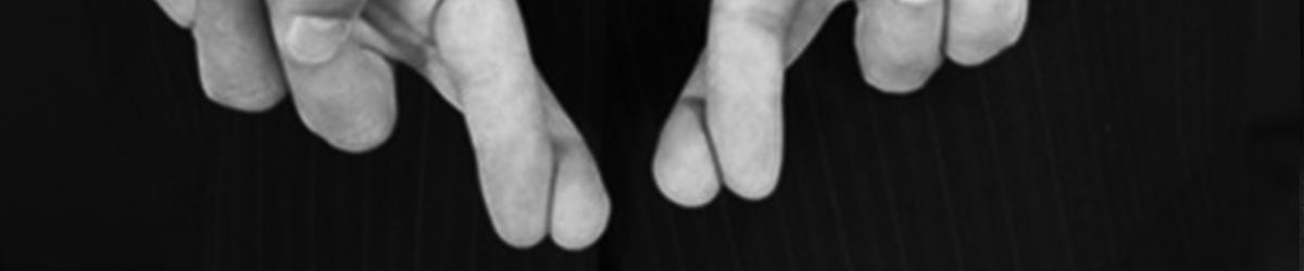 Überkreuzte Finger